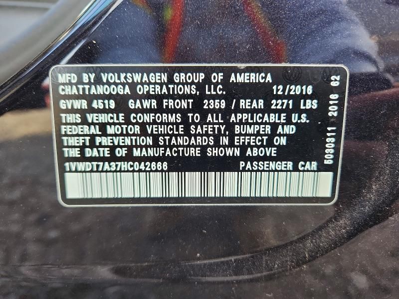 2017 Volkswagen Passat R-line