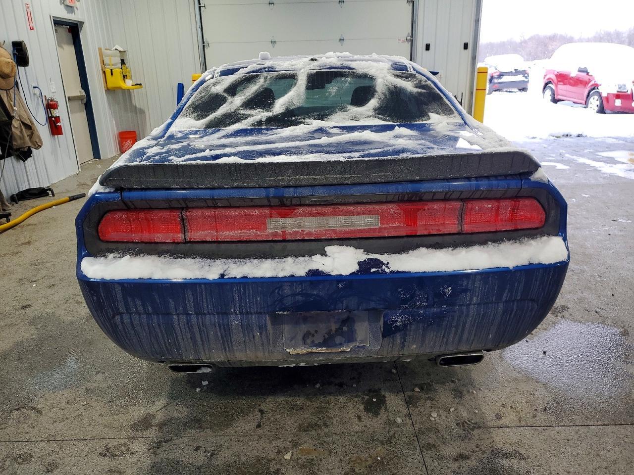 2012 Dodge Challenger sxt