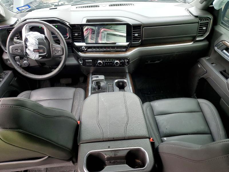 2025 GMC Sierra C1500 Elevation