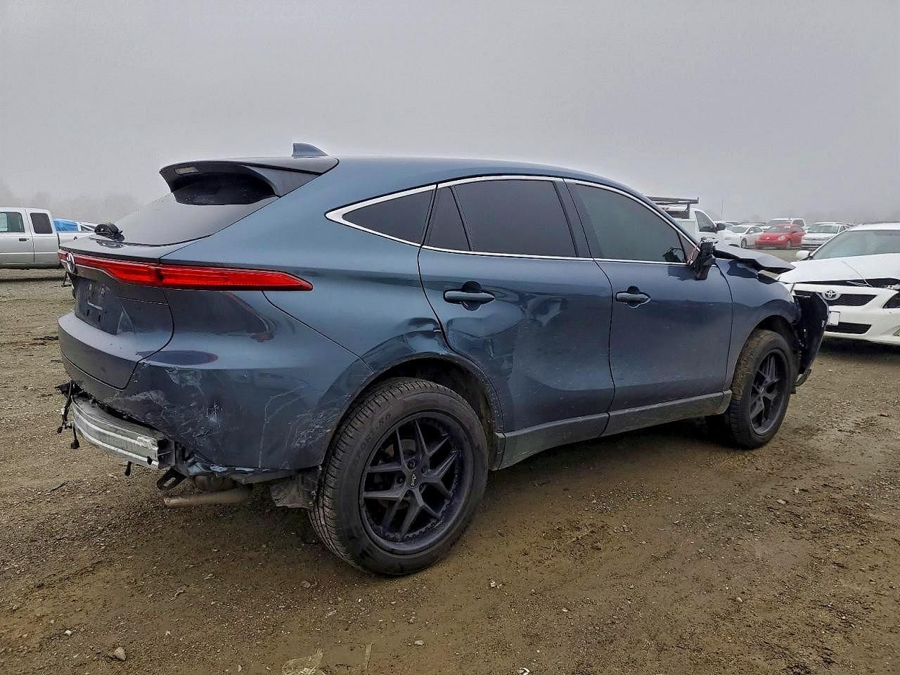 2023 Toyota Venza le