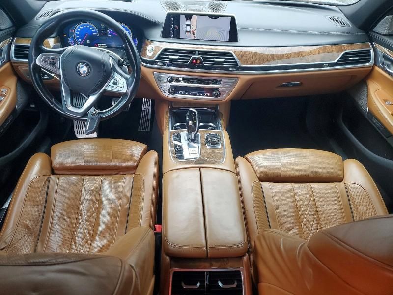 2016 BMW 740 i