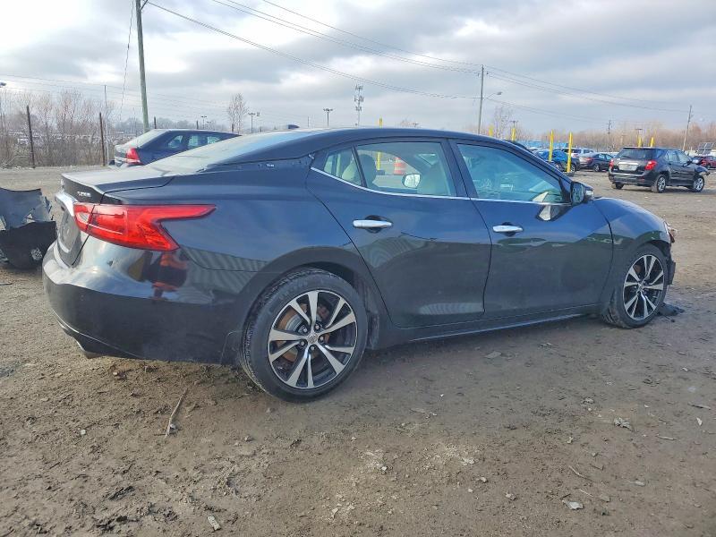 2017 Niss Maxima Platinum
