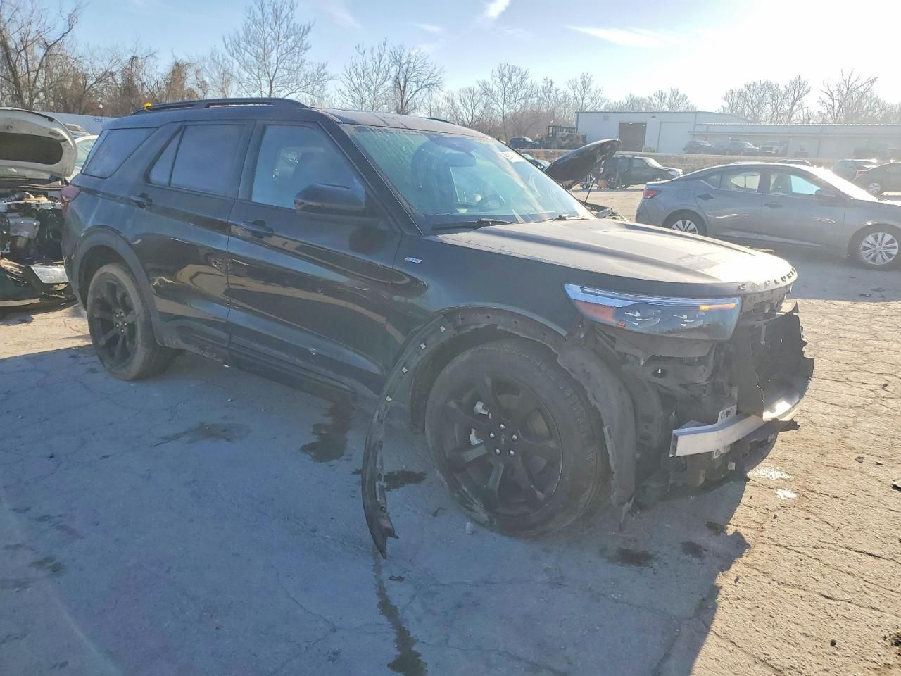 2023 Ford Explorer St-line