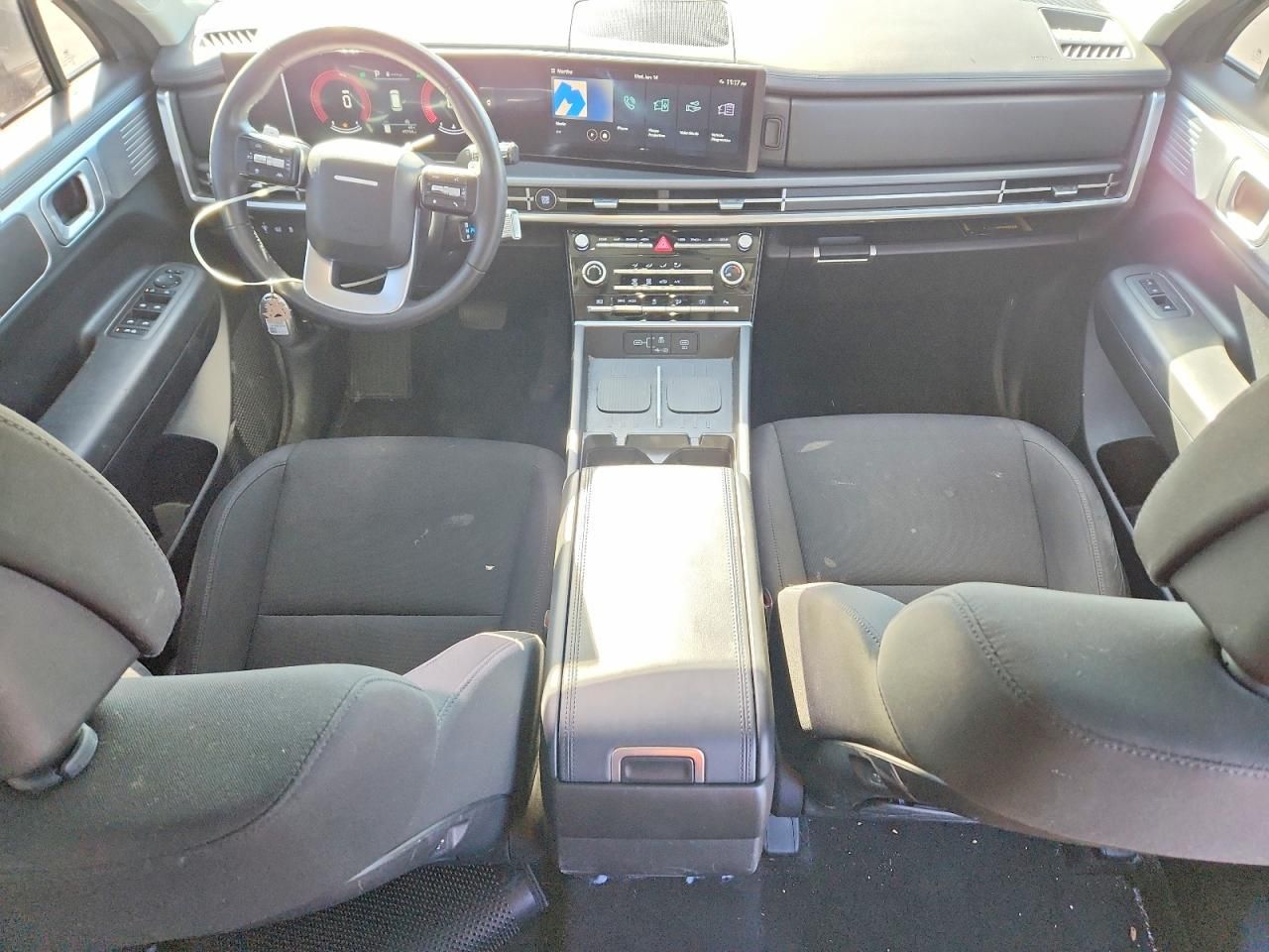 2025 Hyundai Santa fe se