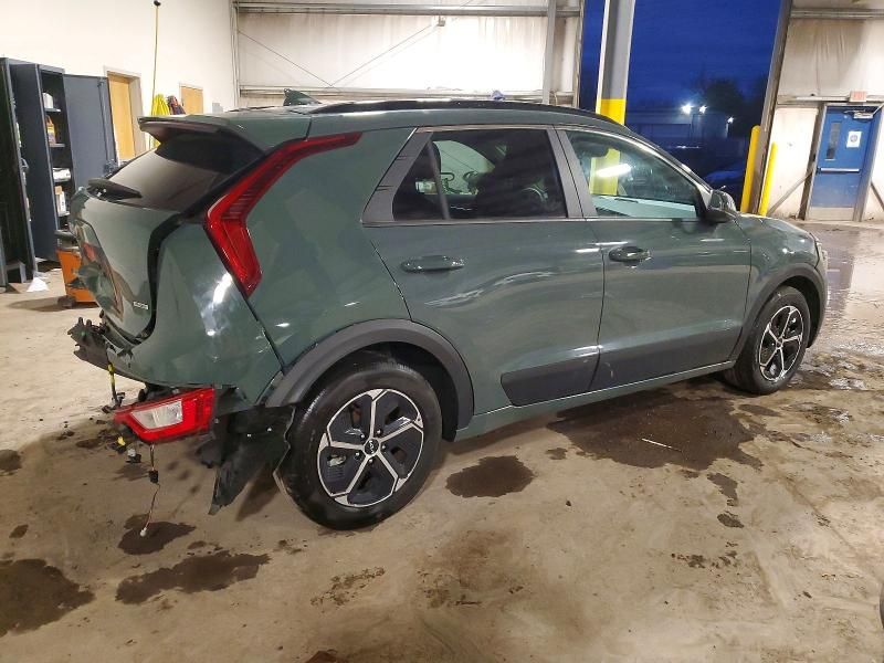 2024 KIA Niro ex