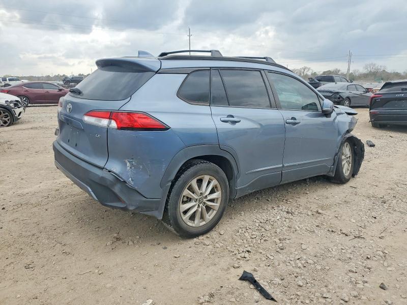 2022 Toyota Corolla Cross le