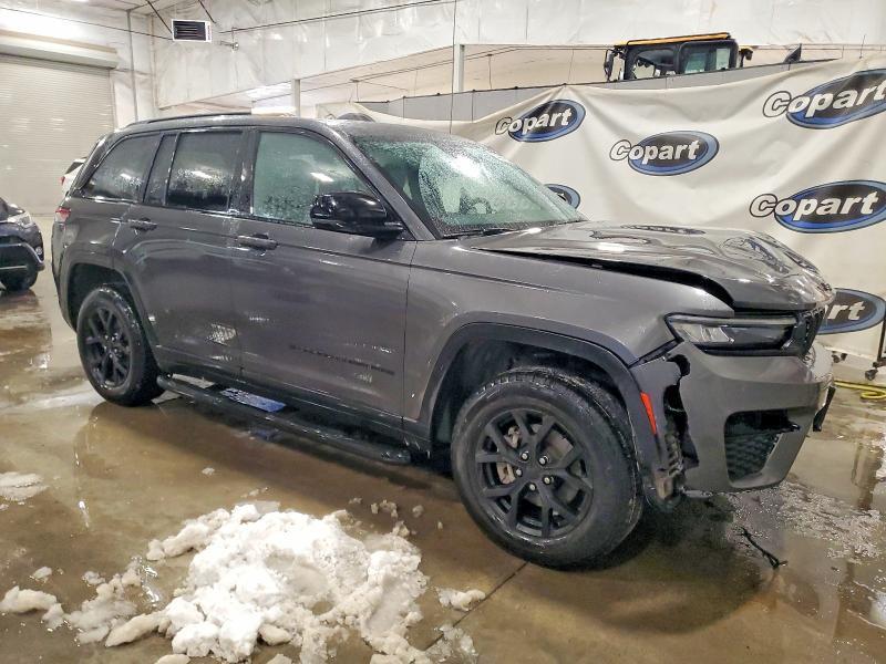 2024 Jeep Grand Cherokee Laredo