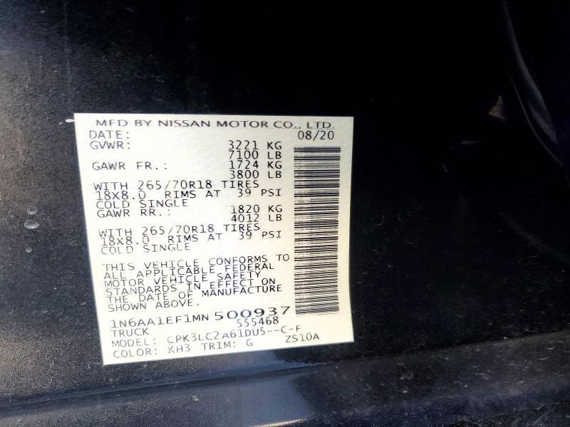 2021 Nissan Titan sv