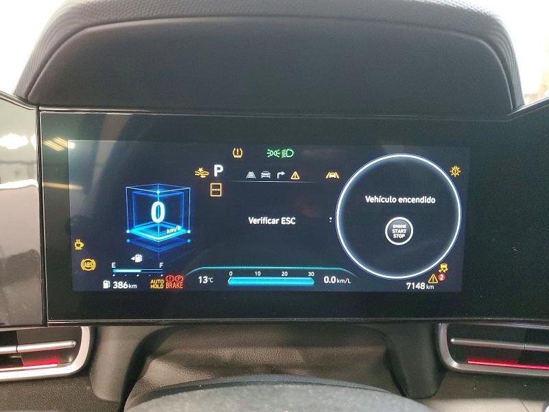 2025 Hyundai Elantra Luxury