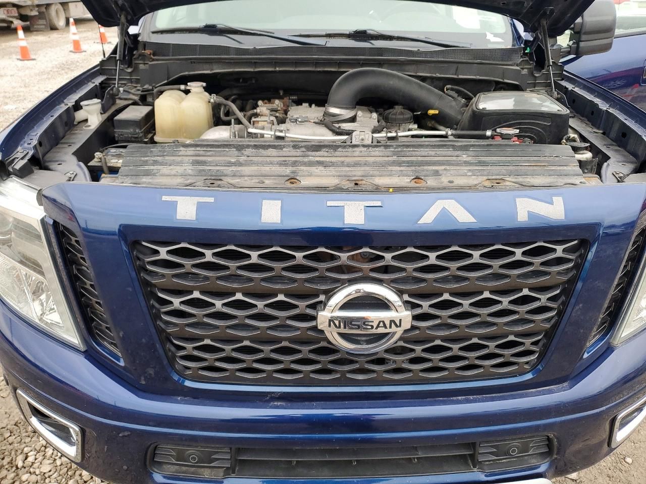 2016 Nissan Titan XD SL