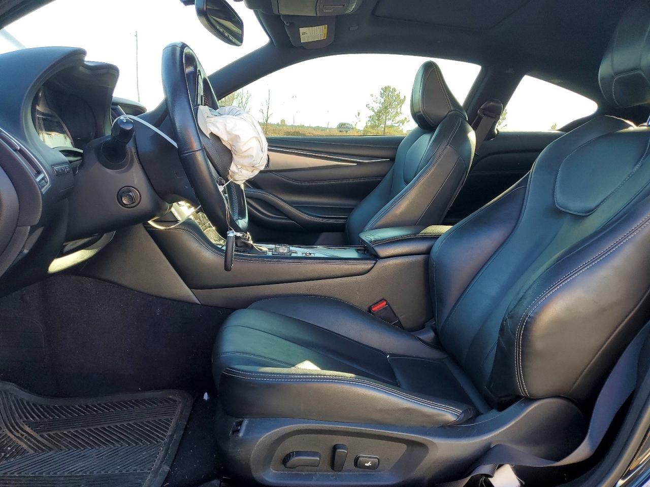 2017 Infiniti Q60 Premium