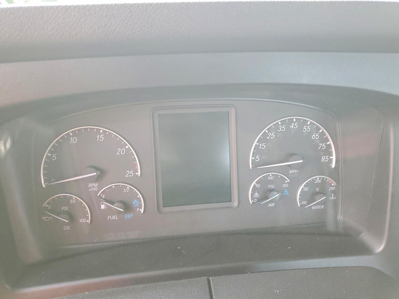 2023 Freightliner Cascadia 126 Semi Truck