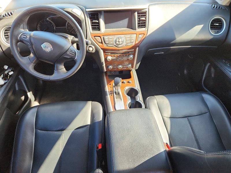 2020 Nissan Pathfinder Platinum