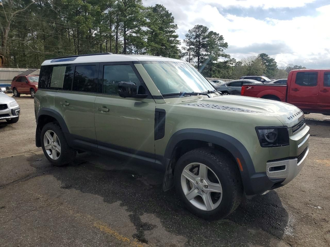 2022 Land Rover Defender 110 se