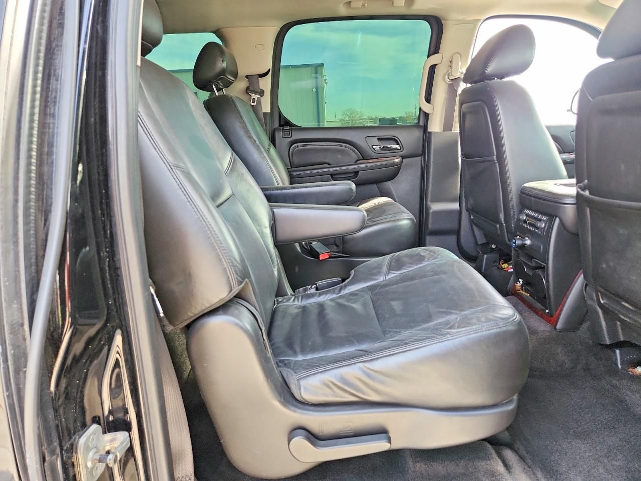 2010 Cadillac Escalade esv Premium