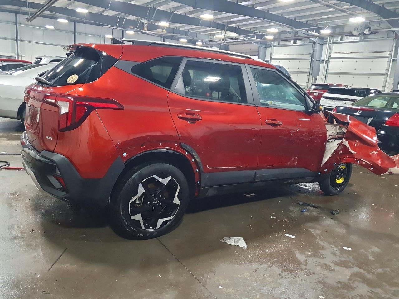 2025 KIA Seltos s