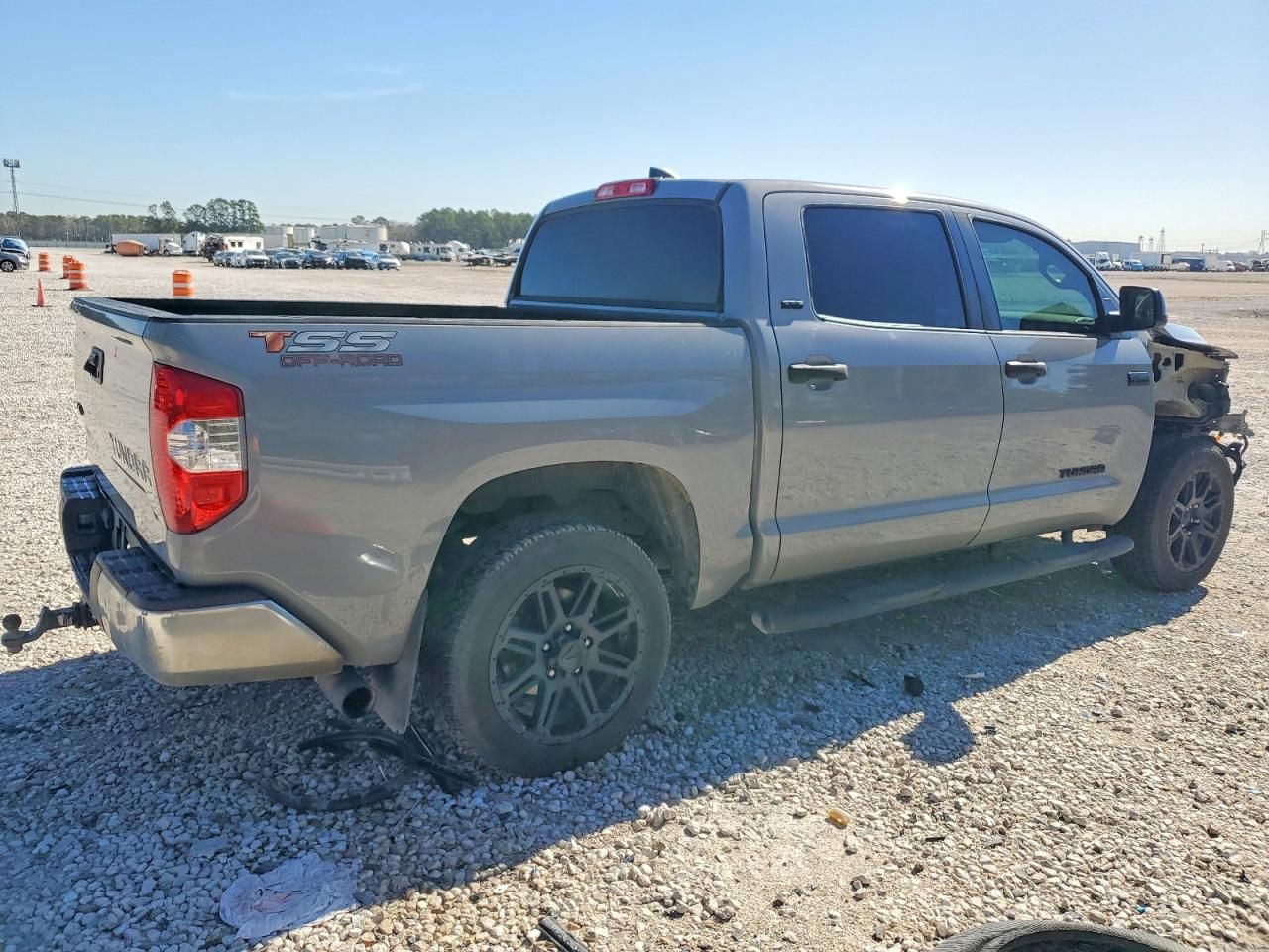 2020 Toyota Tundra Crewmax SR5