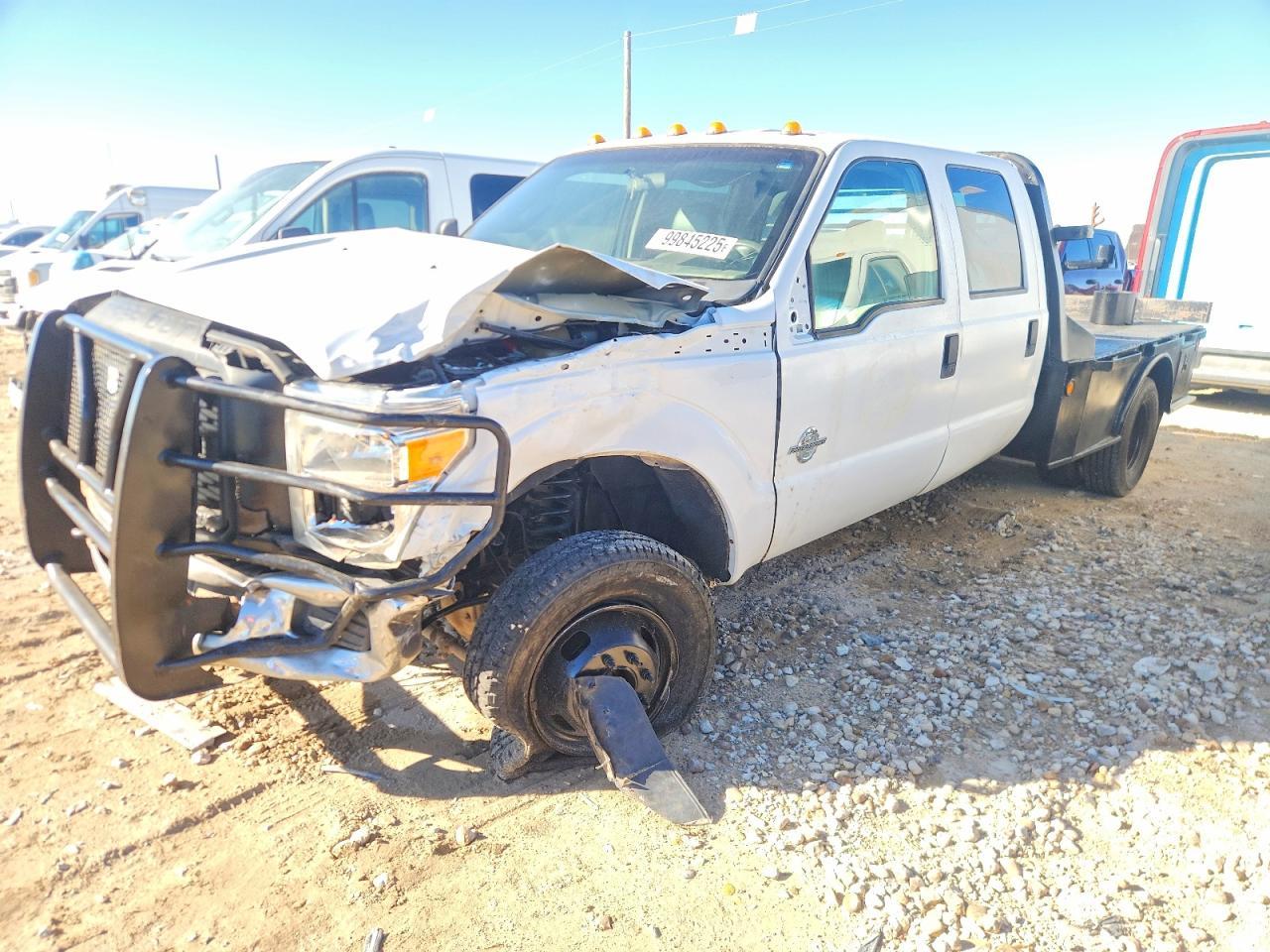 2013 Ford F350 Super Duty Flatbed Truck