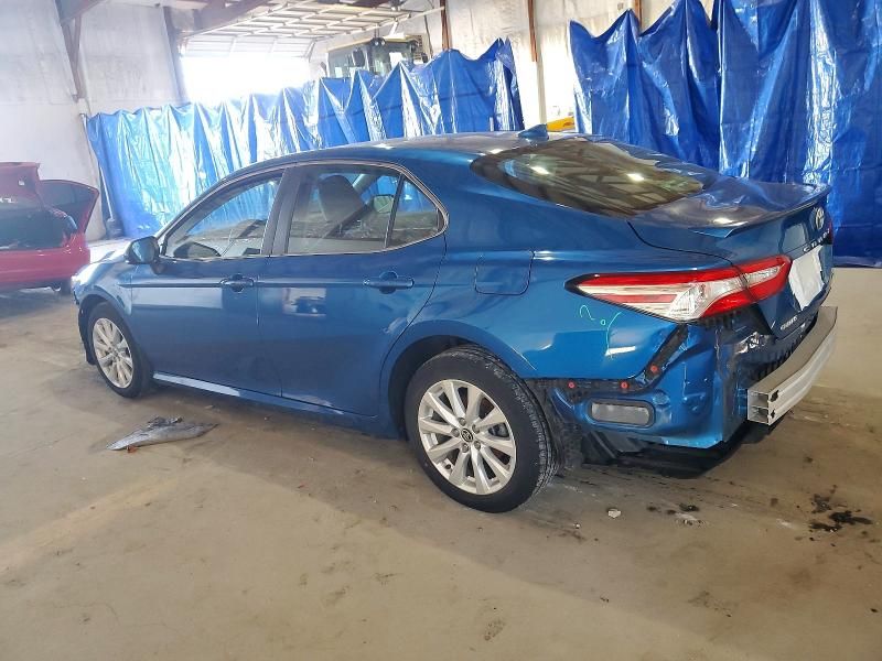 2020 Toyota Camry le