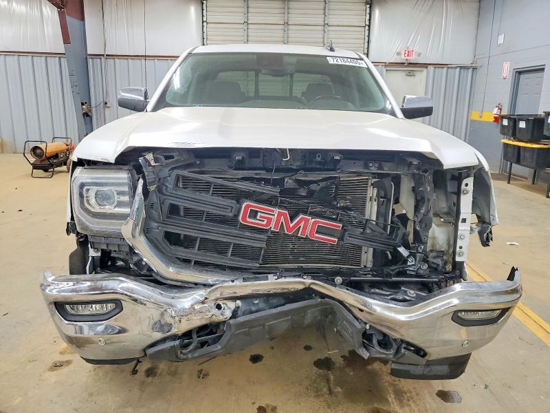 2018 GMC Sierra K1500 slt