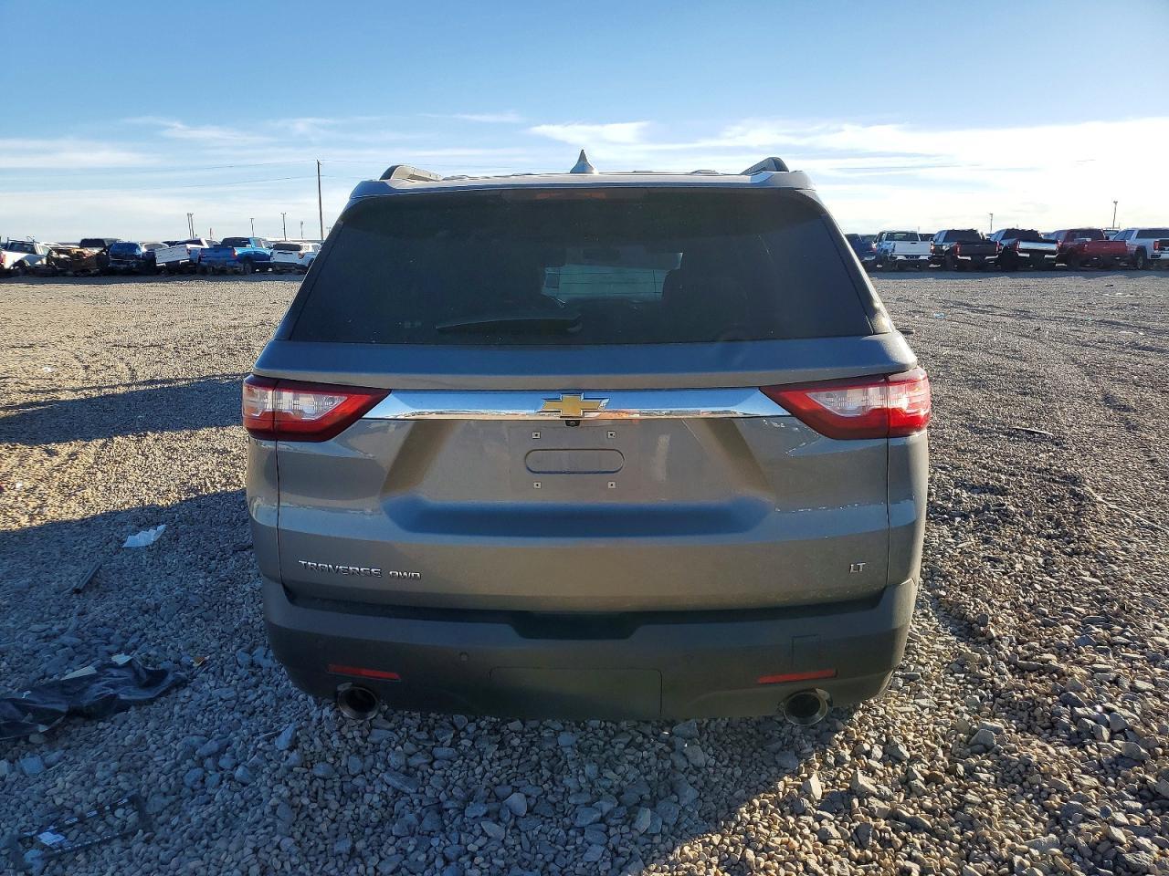 2020 Chevrolet Traverse lt