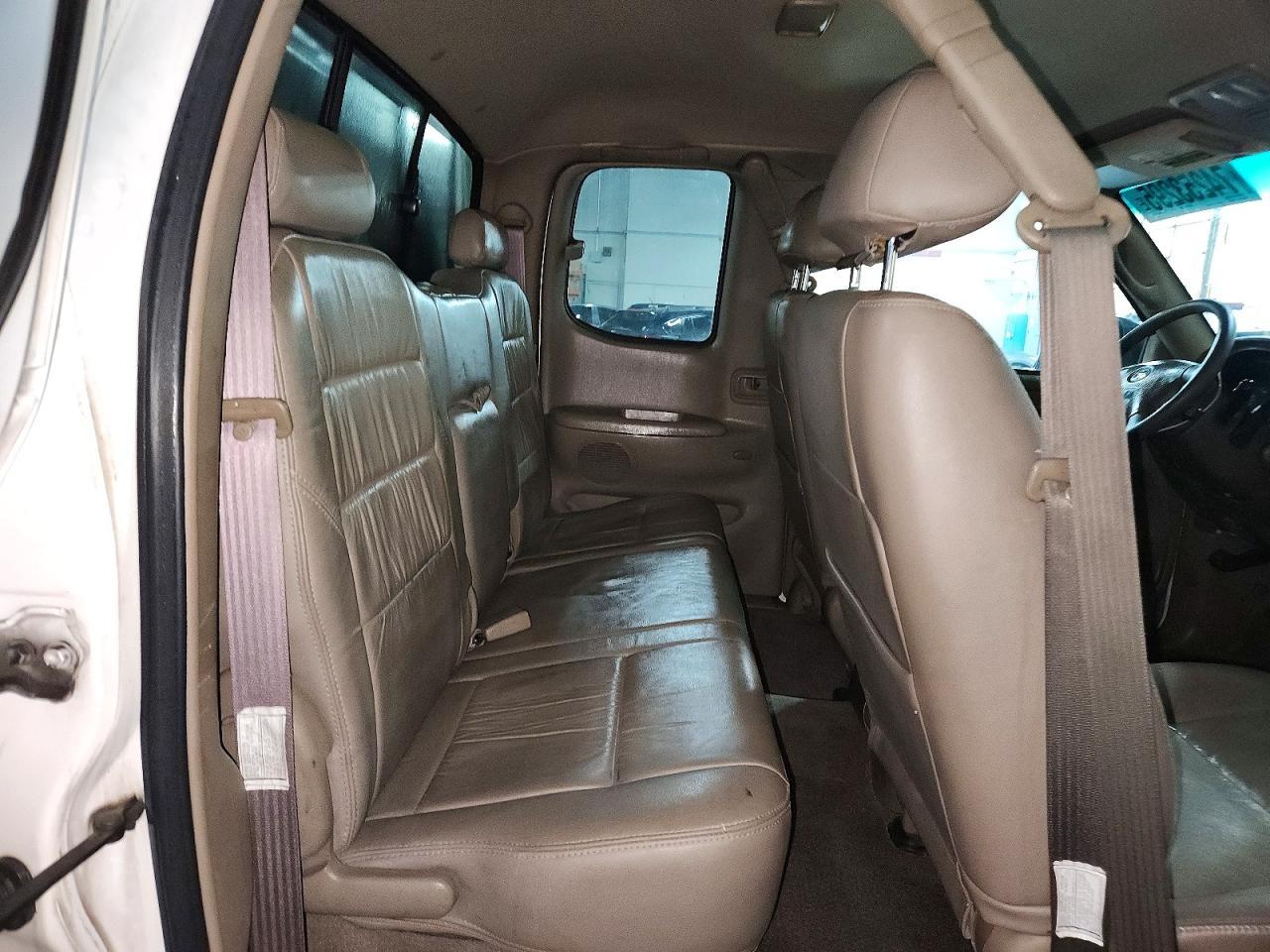 2002 Toyota Tundra Limited V8