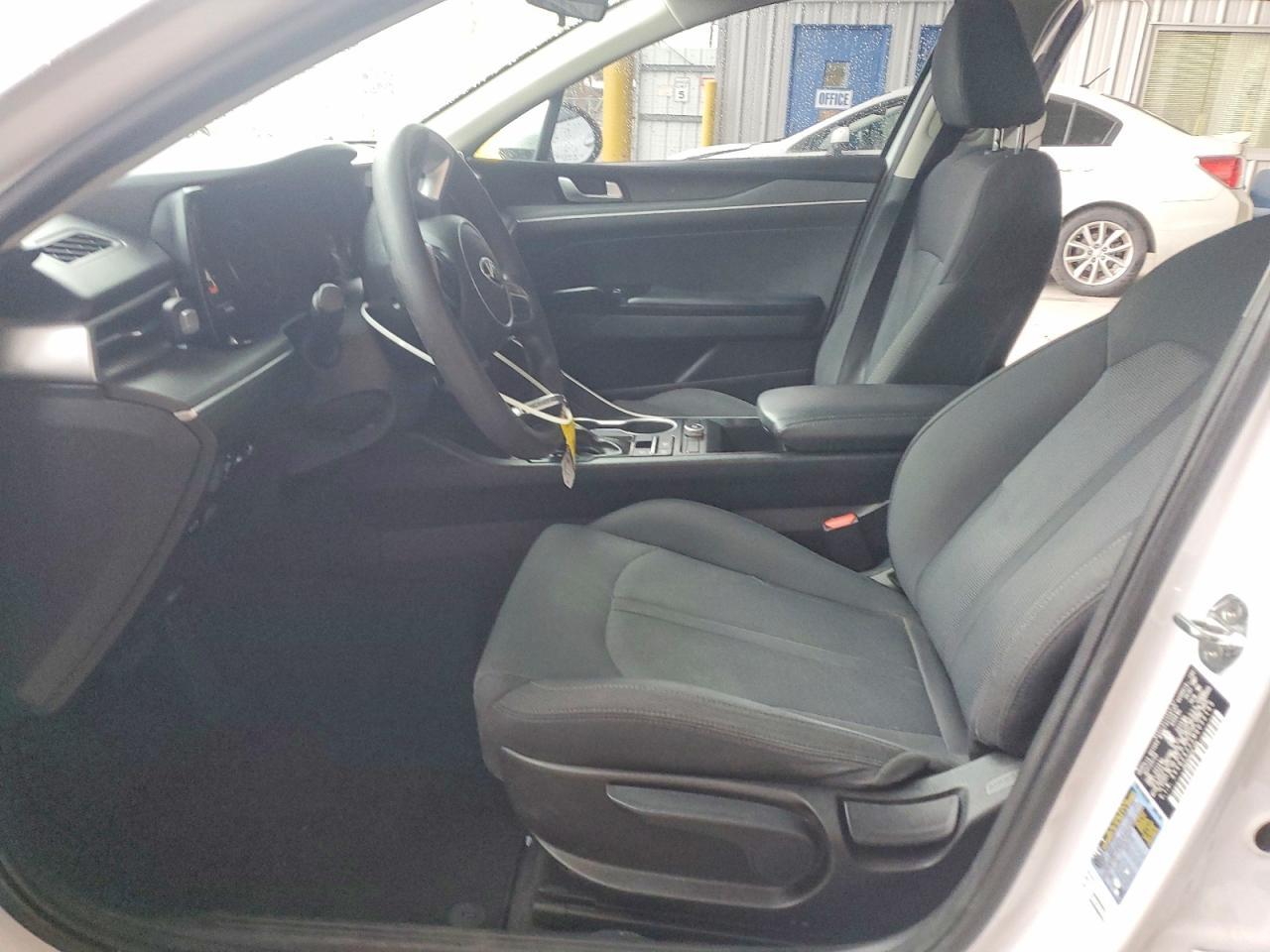 2021 KIA K5 lx