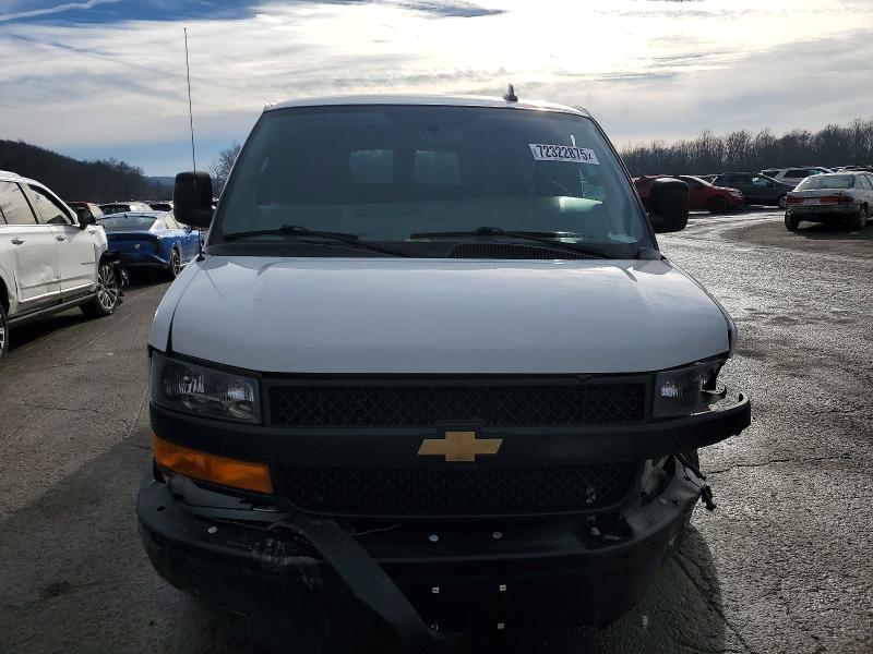 2022 Chevrolet Express G3500 LS