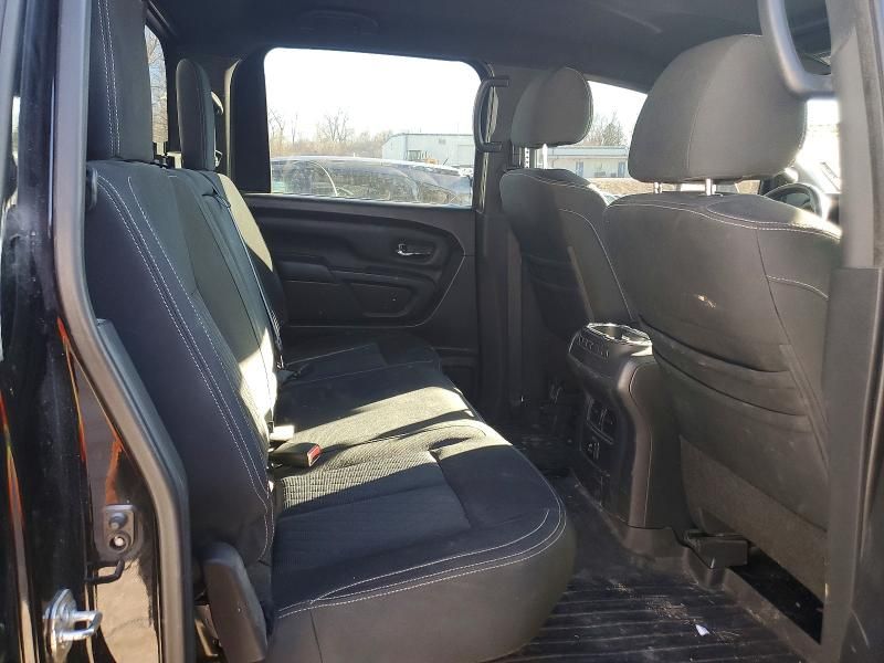 2018 Nissan Titan xd sl