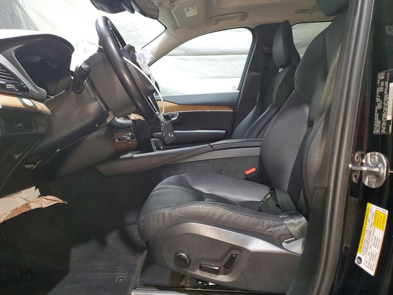 2023 Volvo Xc90 Plus