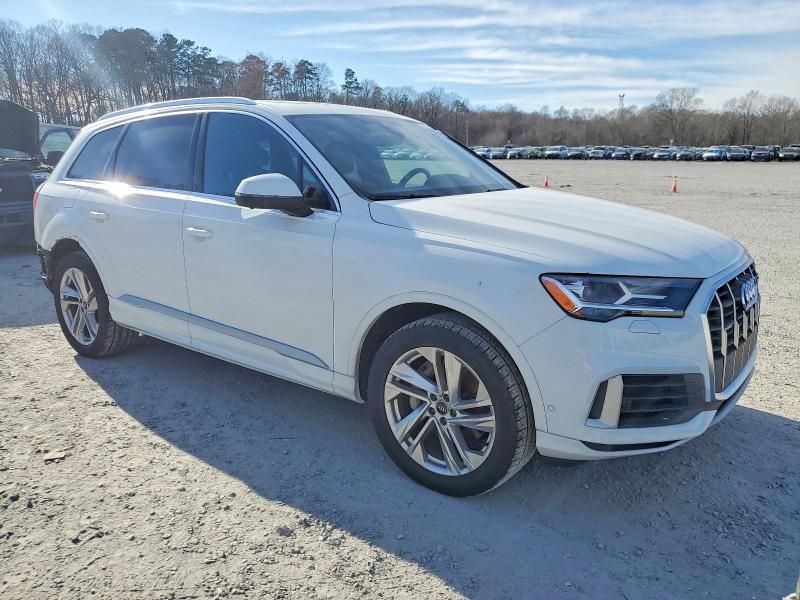 2021 Audi Q7 Premium Plus