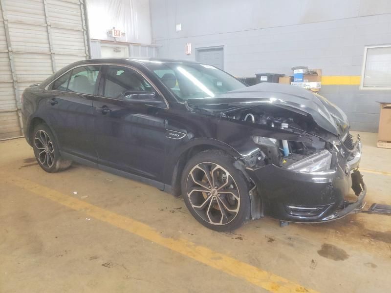 2016 Ford Taurus sho