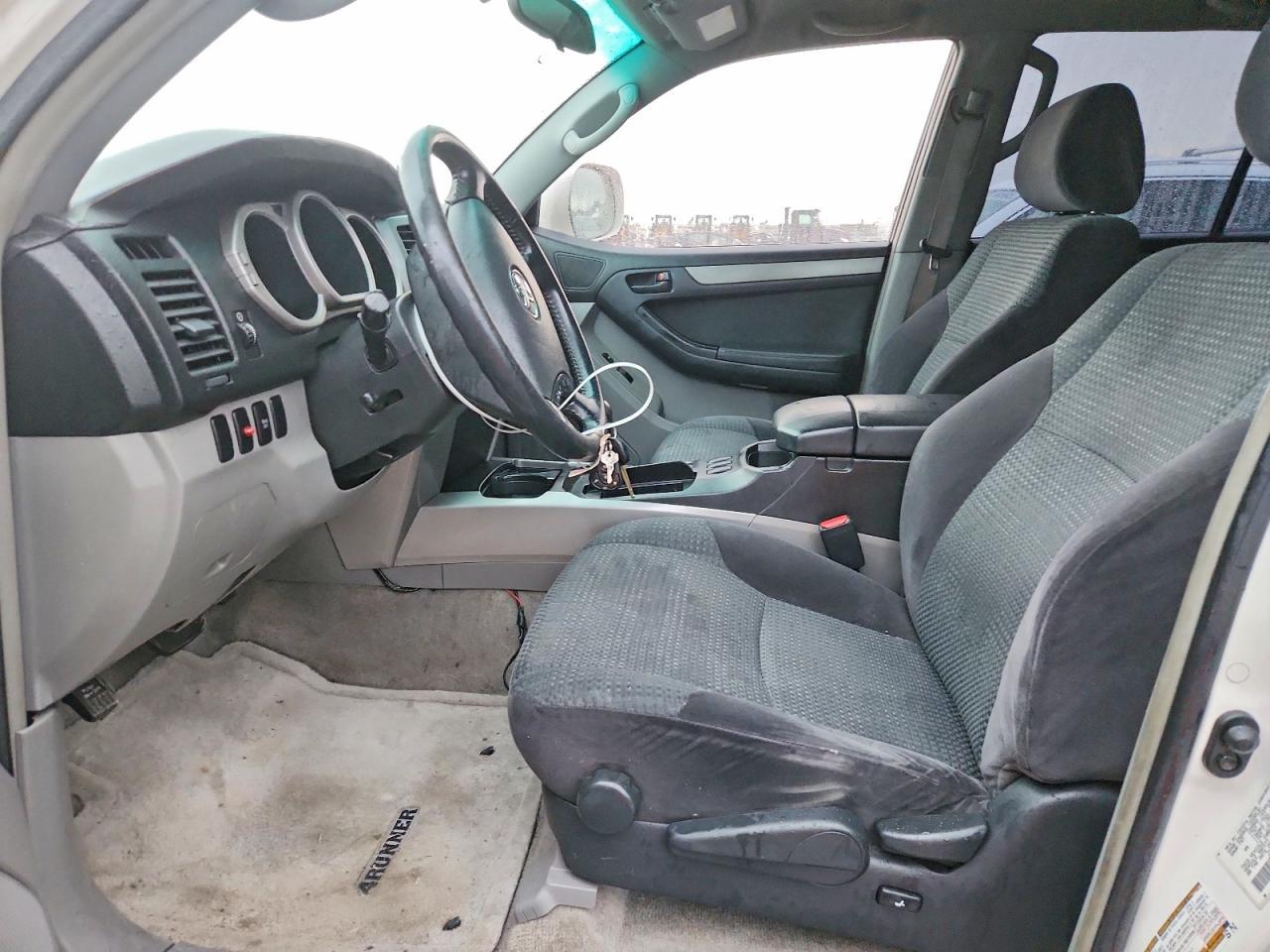 2004 Toyota 4runner SR5