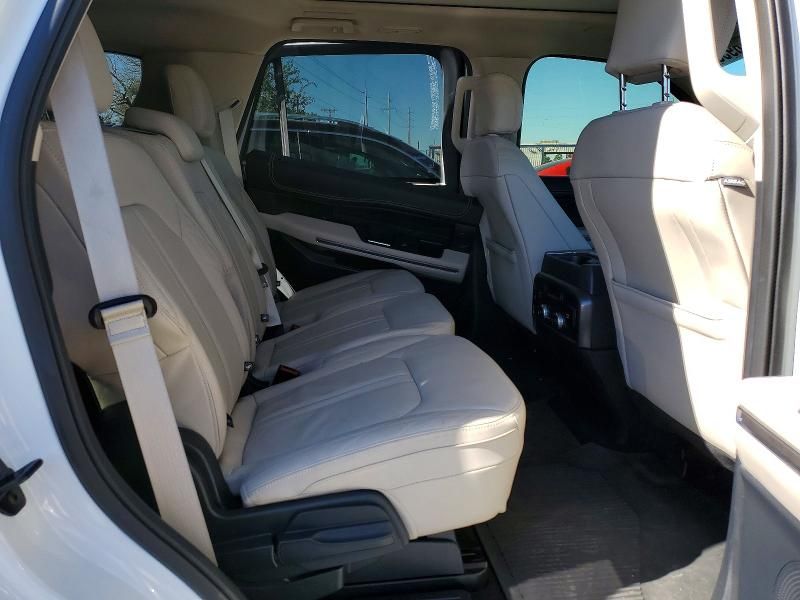 2023 Ford Expedition Platinum