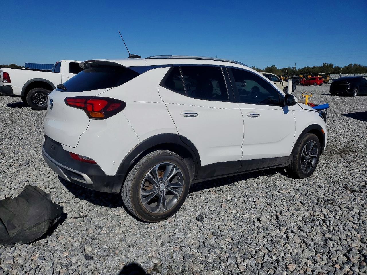 2022 Buick Encore gx Select