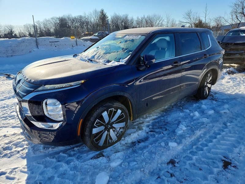 2025 Mitsubishi Outlander se