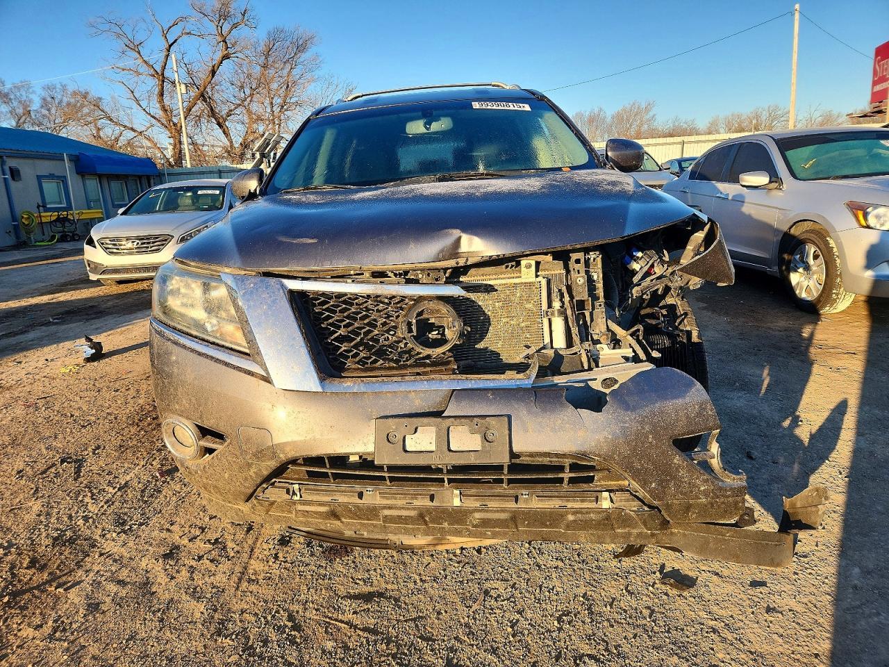 2015 Niss Pathfinder s