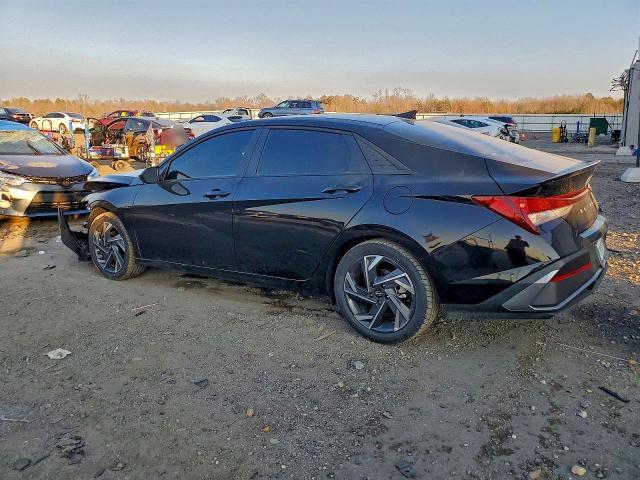 2025 Hyundai Elantra