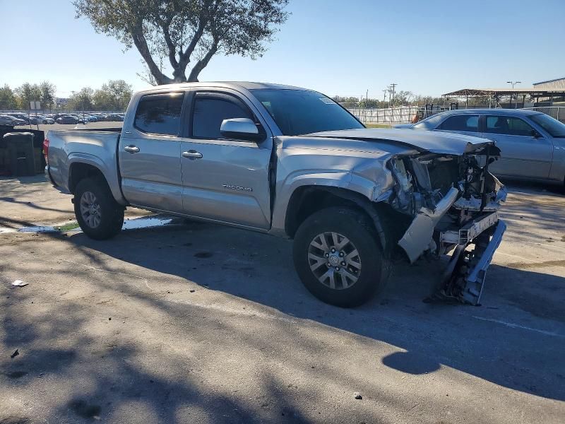 2016 Toyota Tacoma Double cab