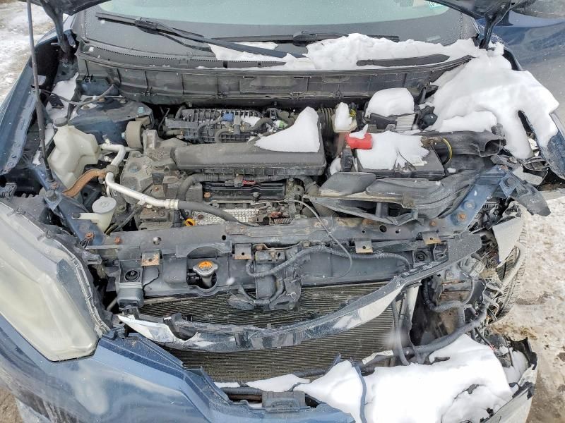 2015 Nissan Rogue sv