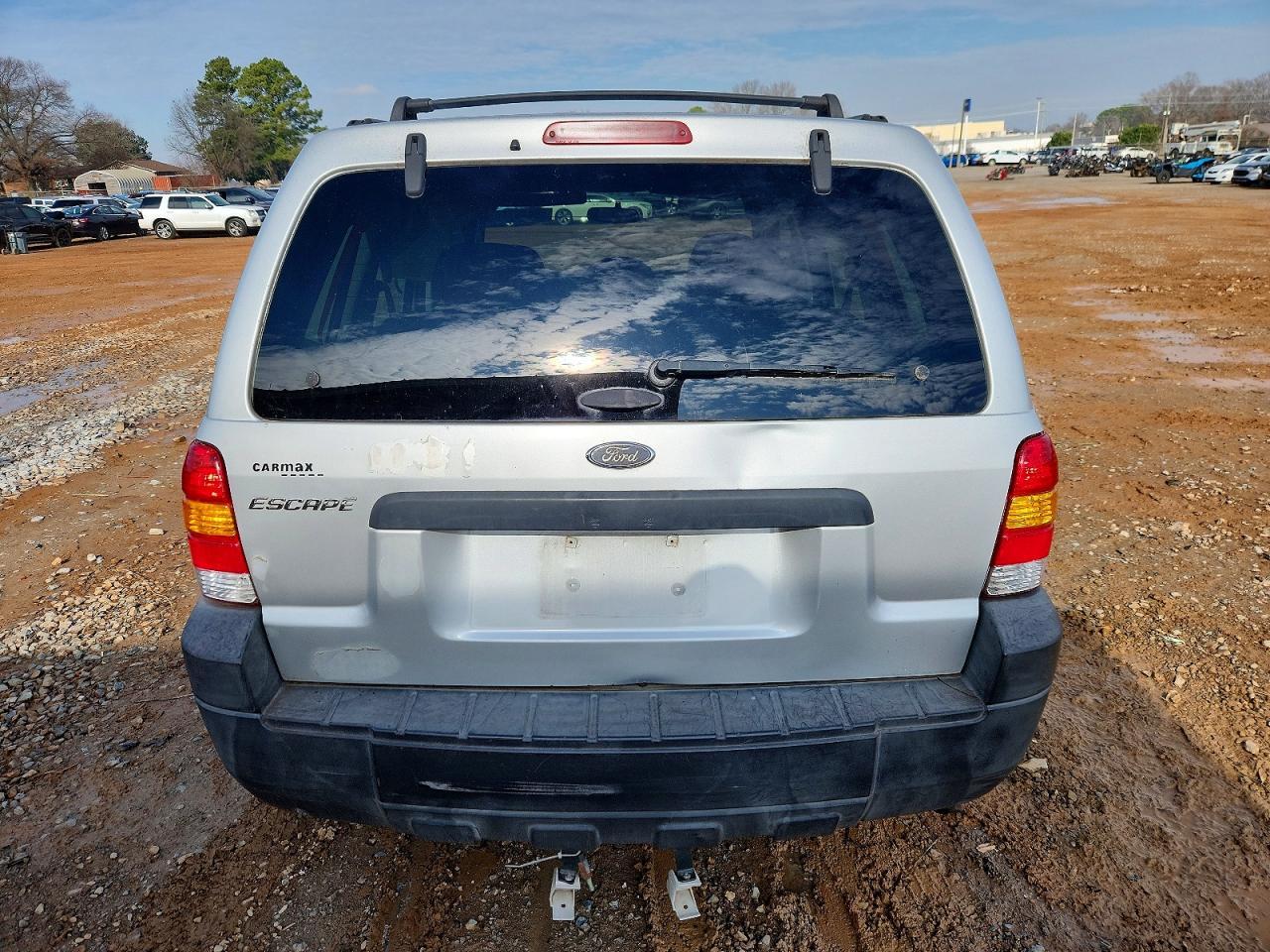 2005 Ford Escape xls