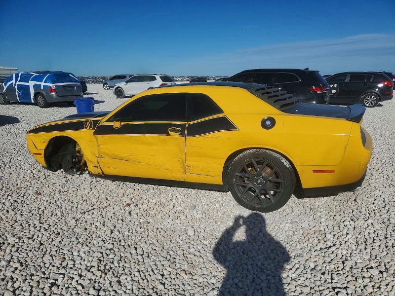 2017 Dodge Challenger r