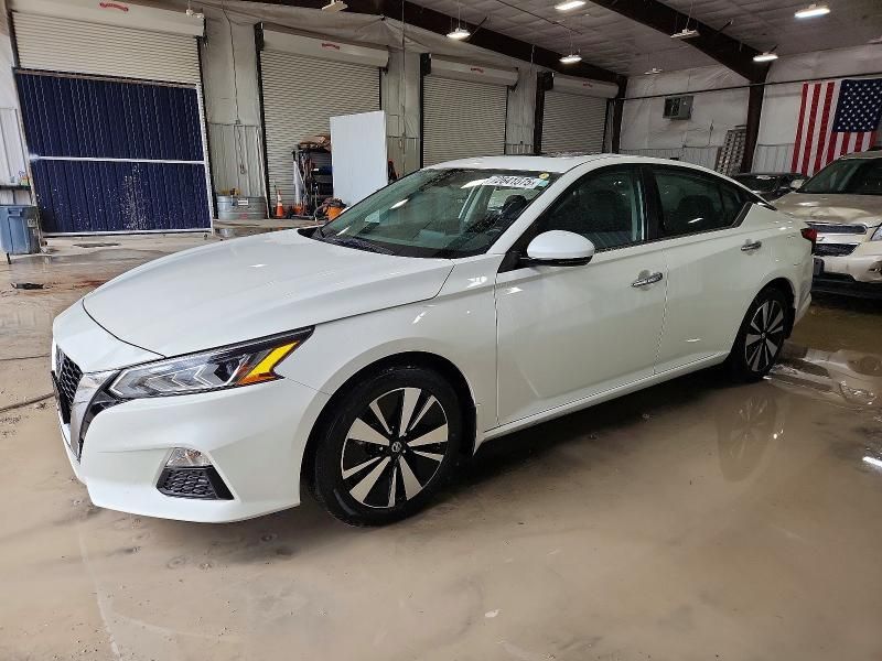 2021 Nissan Altima sv