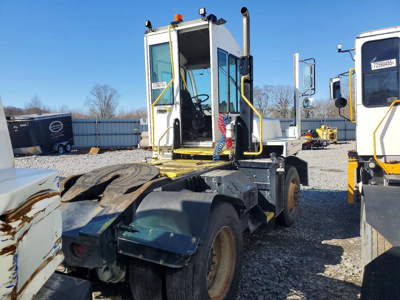 2022 Autocar Llc Xspotter OFF-HIGHWAY Yard Truck