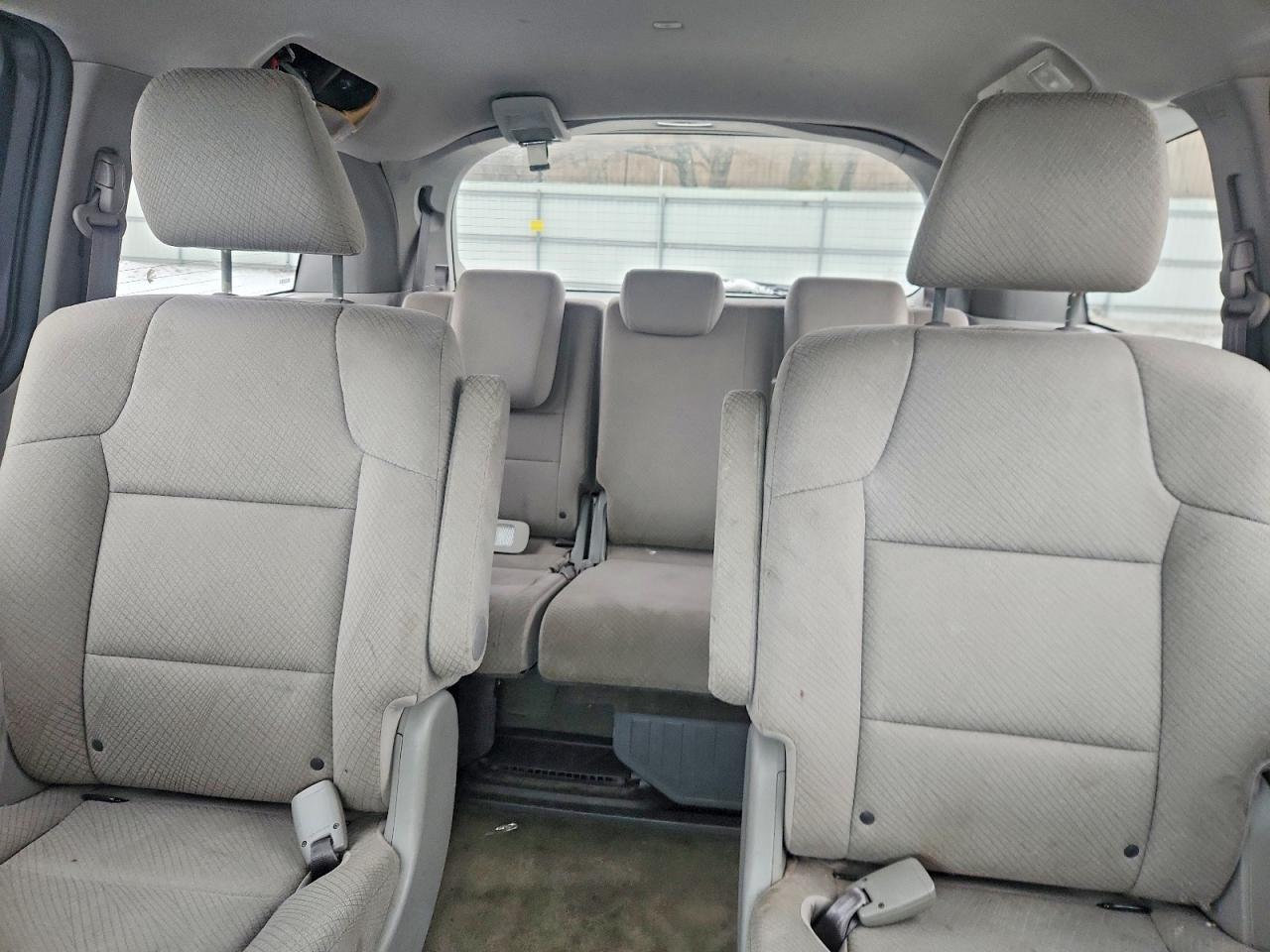 2016 Honda Odyssey lx