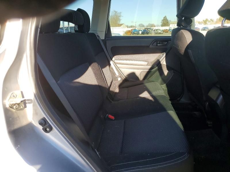 2017 Subaru Forester 2.5i