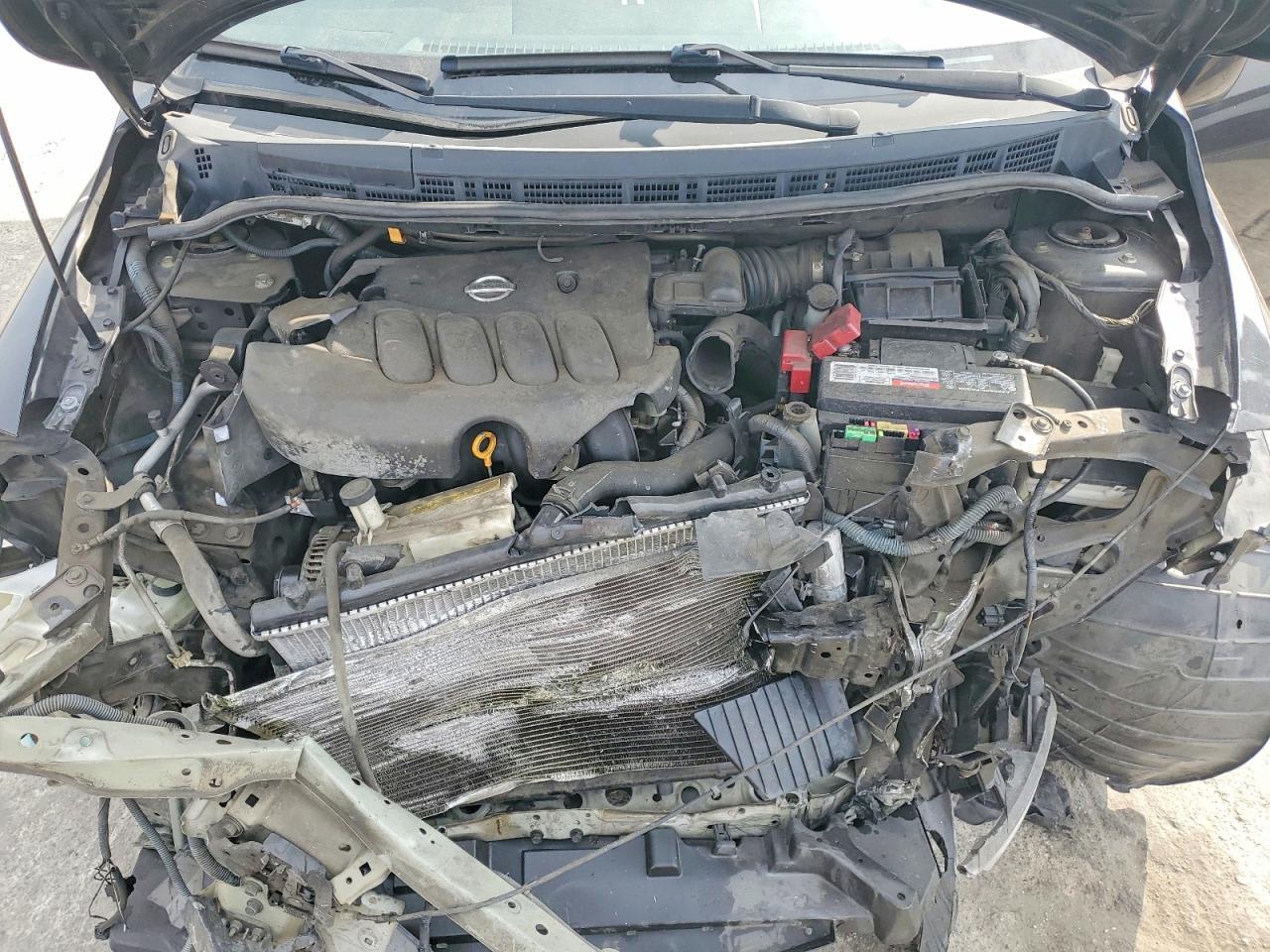 2010 Nissan Versa s