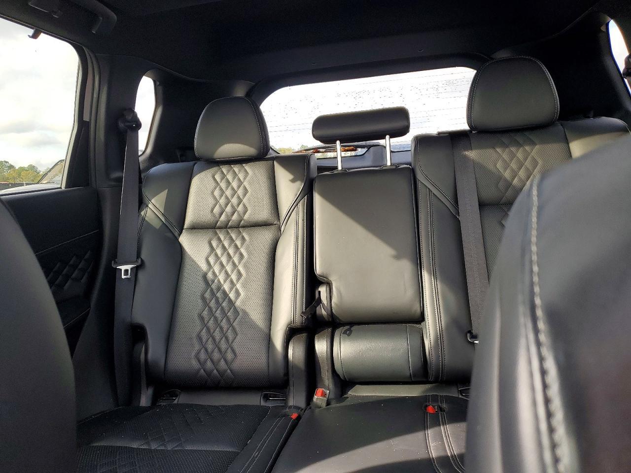 2024 Mitsubishi Outlander sel
