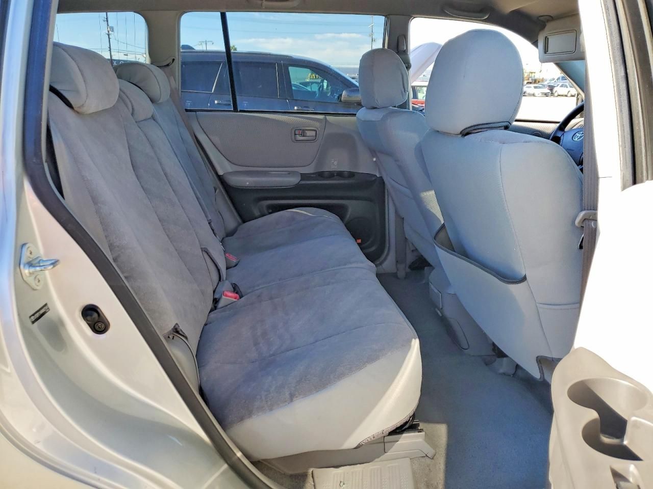 2004 Toyota Highlander Base