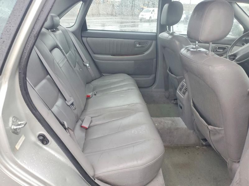 2001 Toyota Avalon xl